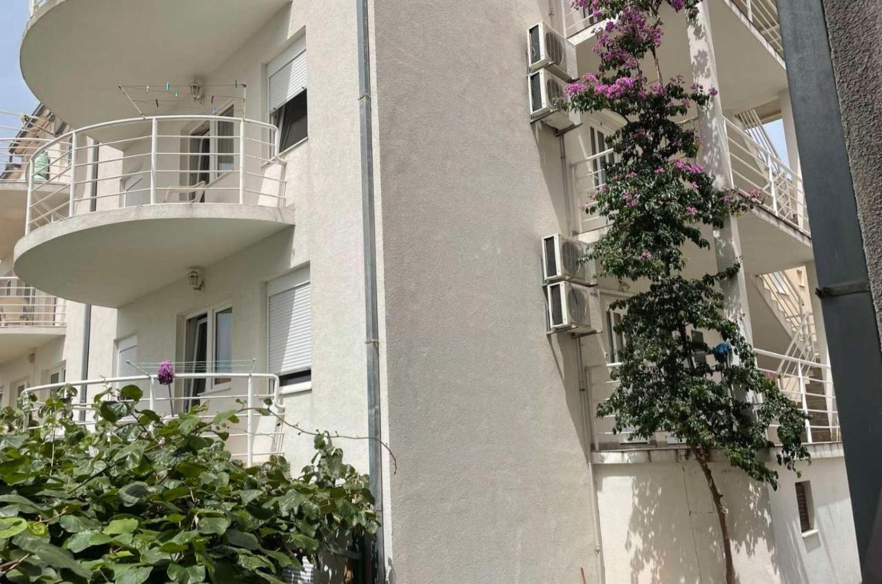 Apartments Papic Trogir Buitenkant foto